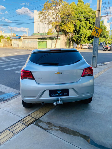 Chevrolet Onix 1.0 (Flex)
