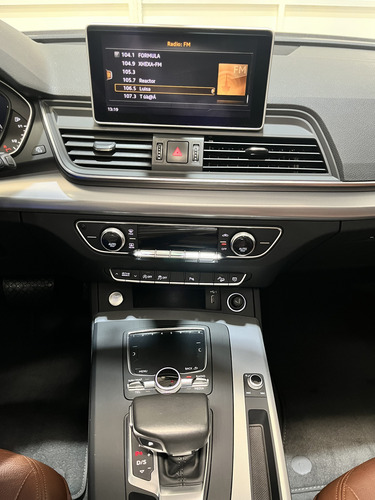 Audi Q5 2.0 L T Elite Dsg