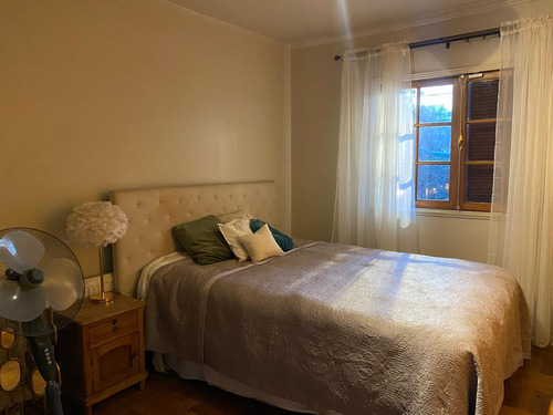 Exclusiva Casa Remodelada En Arriendo, Vitacura