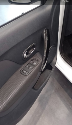 Imagen 22 de 25 de Renault Sandero Zen 1.6 0km 2023 Tomamos Permutas