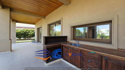 Casa En Venta Y Alquiler En Country Terravista General Rodriguez