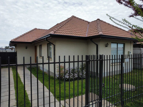 Excelente Casa En Venta En San Valentin (84299)