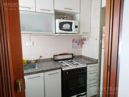 Departamento En Venta De 3 Dormitorios En Barrio Guemes