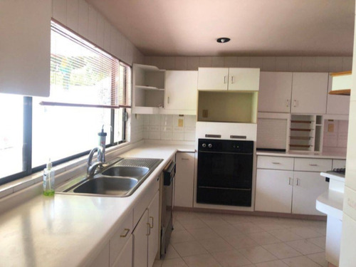 Casa En Venta En Cdmx Delegación Coyoacán Cerro De San Andrés #71, Colonia Campestre Churubusco, C.p. 04200