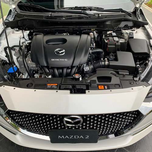 Imagen 11 de 11 de Mazda 2 Sedan Grand Touring Lx Blanco