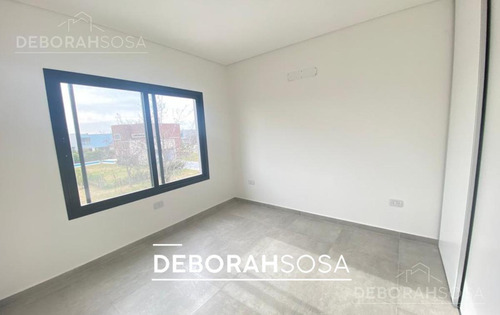 Imagen 7 de 15 de Casa En Venta 5 Ambientes - El Canton Escobar Zona Norte