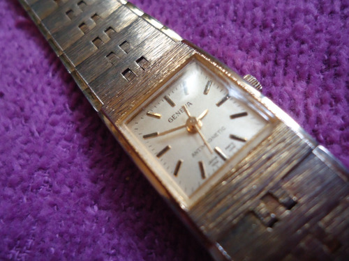 Geneva Mini Reloj Vintage Retro Para Dama