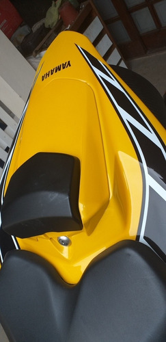 Yamaha Yzf R1