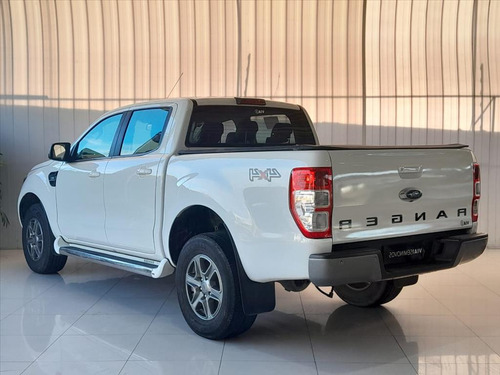 Ford Ranger 2.2 XLS 4X4 CD 16V DIESEL 4P AUTOMÁTICO