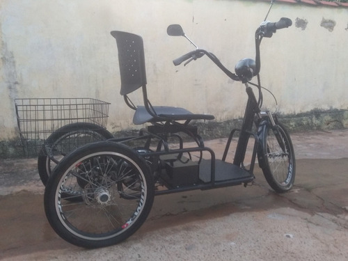Triciclo Elétrico