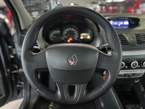 Renault Fluence Exp 16 2013