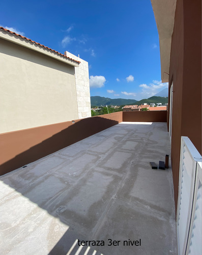 Casa En Venta En Los Azulejos, Monterrey, Nuevo León