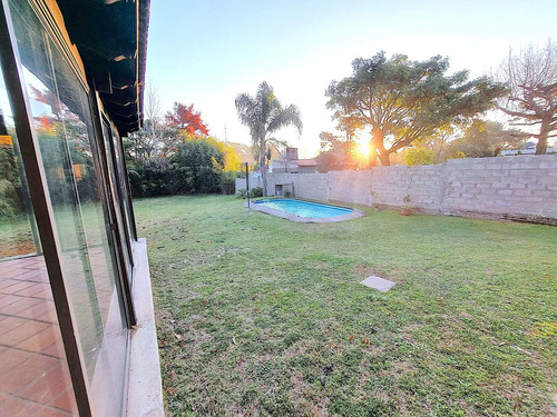 Venta Casa 3 Dormitorios Piscina Barbacoa Se Vende Con Renta- El Pinar Canelones