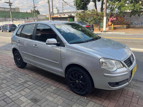 Imagem 3 de 12 de Polo Sportline 1.6 Mi Total Flex 8v 5p