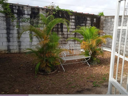 Imagen 4 de 9 de Casa En Venta En Tipuro 2, Villa Jardín, Maturín