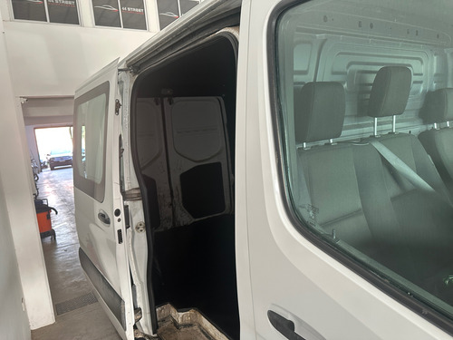 Mercedes-Benz Sprinter 311 Cdi Street Furgón 3250 Tn V2