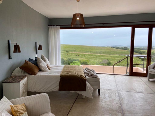Espectacular Chacra Con Lago Y 4 Cabañas Glamping