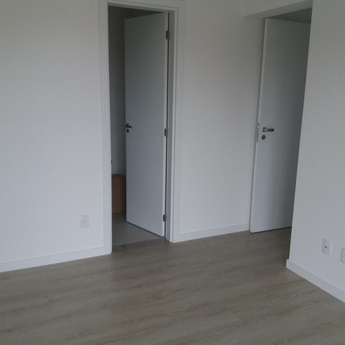 Imagem 8 de 12 de Apartamento No Saguaçú Com 2 Quartos Para Venda, 70 M² - Lg7283