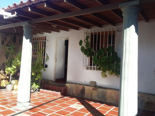 Imagen 2 de 12 de Casa Morro Ii Con Anexo C919