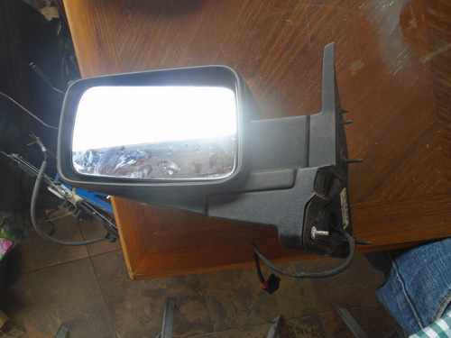 Vendo Retrovisor Izquierdo De Jeep Commander, Año 2009