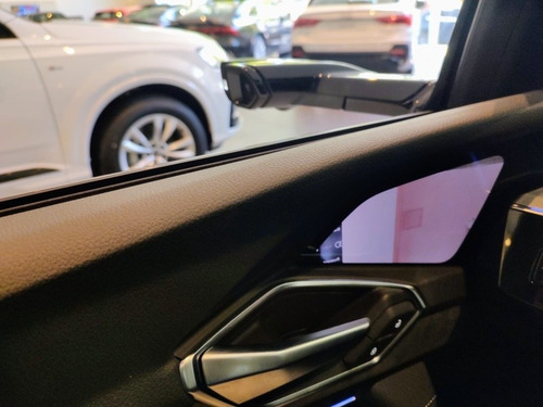 Imagen 11 de 25 de Audi Q8 2023 Nuevo Etron E-tron Sportback Q7 Rsq8 2022 0km