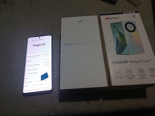Cel Honor Magic 5 Lite 5g 256 Gb Plata 8 Gb Plateado (Usado)