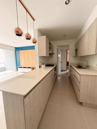 Venta Hermoso Apartamento Loma Las Brujas Muga,