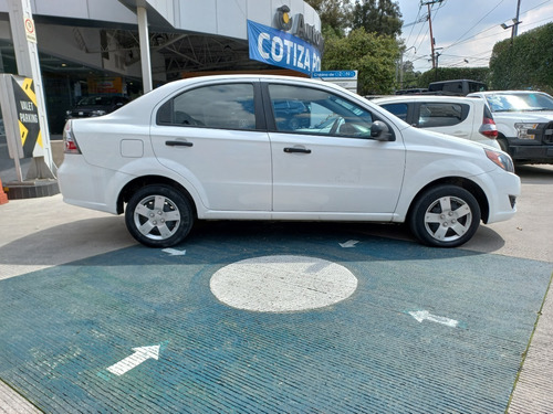 Imagen 4 de 15 de Chevrolet Aveo Ls 2018