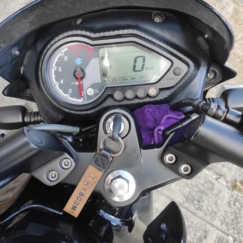 Pulsar 180