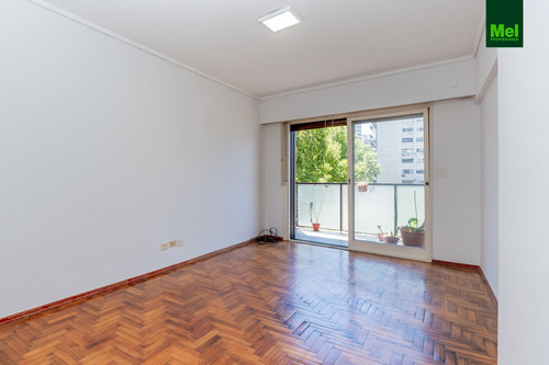 Semipiso 2 Amb En Alquiler Con Balcon, Coc/lavadero Indep