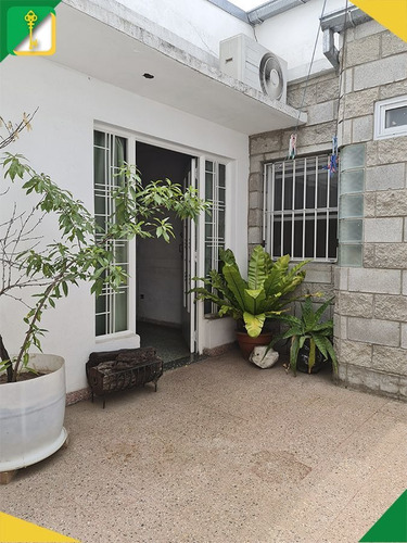 Imagen 5 de 14 de Casa En Venta En Villa Ballester