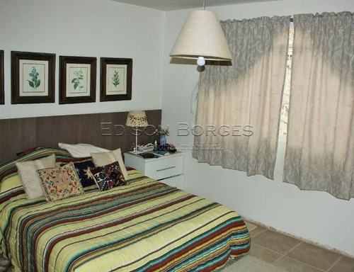 Imagem 8 de 14 de Casa Com 4 Dormitórios À Venda Com 244m² Por R$ 850.000,00 No Bairro Tingui - Curitiba / Pr - Eb+11000