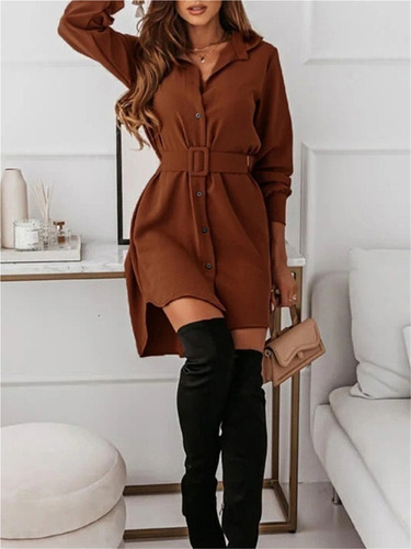 A Vestido Camisero De Manga Larga Con Botones Y Cinturón
