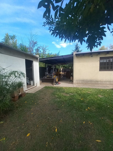 Venta Casa 3 Ambientes Lujan Gran Lote Con Pileta