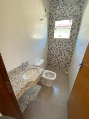Imagem 9 de 9 de Casa No Bairro Belas Artes, Em Itanhaém C/02dormitórios Aceita Financiamento Bancário.
