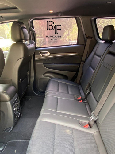 Imagen 9 de 9 de Jeep Grand Cherokee 5.7 Limited Lujo 4x4 At