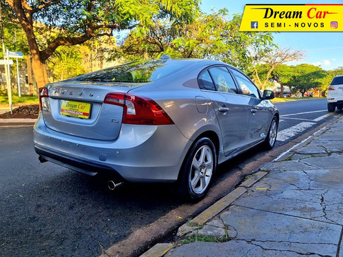 Imagem 4 de 15 de Volvo S60 T5 2.0 Prata 2012