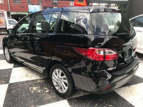 Imagen 6 de 15 de Mazda 5 Sport 2012