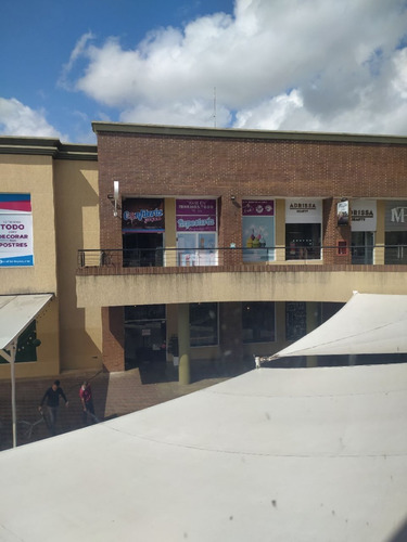 Imagen 26 de 29 de Local Comercial En Alquiler, Urbanización Chilemex, Centro Comercial Costa América, Puerto Ordaz