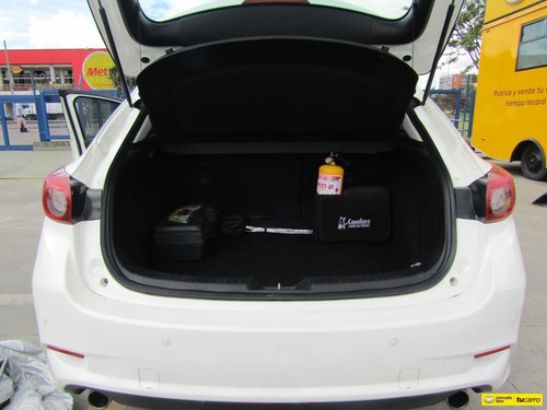Mazda 3 2.0 Sport Touring