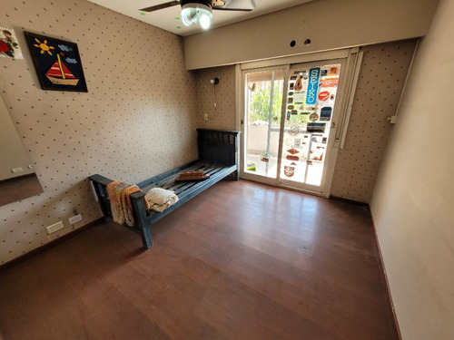 Casa En Venta En Haedo Sur