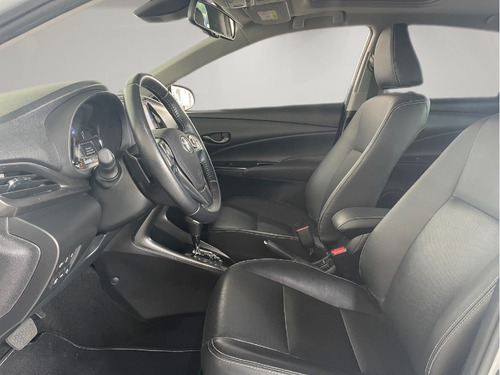 Toyota Yaris 1.5 16V FLEX SEDAN XLS CONNECT MULTIDRIVE