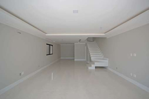 Imagem 9 de 19 de Casa - Barra Da Tijuca - Condominio Interlagos De Itauna - Ee40