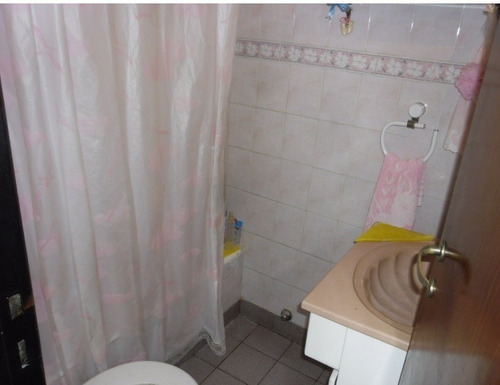 Imagen 7 de 8 de Vendo Departamento 2 Ambientes Con Balcon Zona Torreon