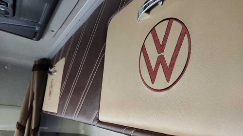 Imagem 12 de 15 de Vw 25360 6x2 Trucado Ano 2020 Com 99 Mil Km
