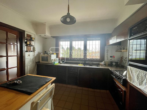 Casa En Venta 4 Ambientes Con Garage ~ Barrio San Carlos Mar Del Plata