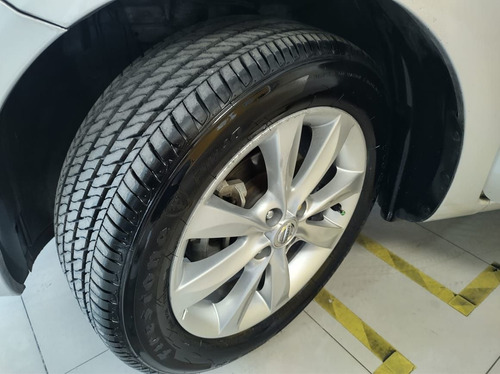 Imagen 15 de 15 de Nissan Versa 2018 1.6 Advance Mt