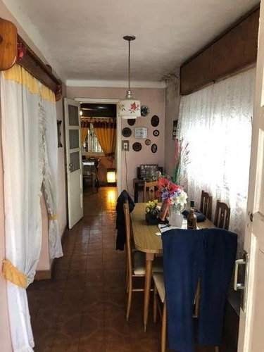 Imagen 4 de 8 de Casa En Venta De 3 Ambientes Con 3 Cocheras - Ezeiza