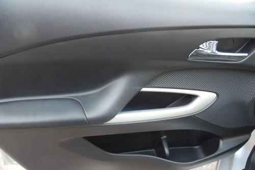 Imagen 10 de 11 de Chevrolet Aveo 2019