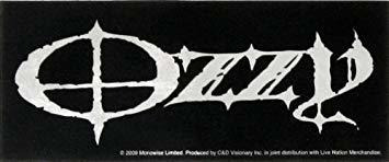 Logotipo De Plata Brillante Del Cromo Ozzy Osbourne En El Fo